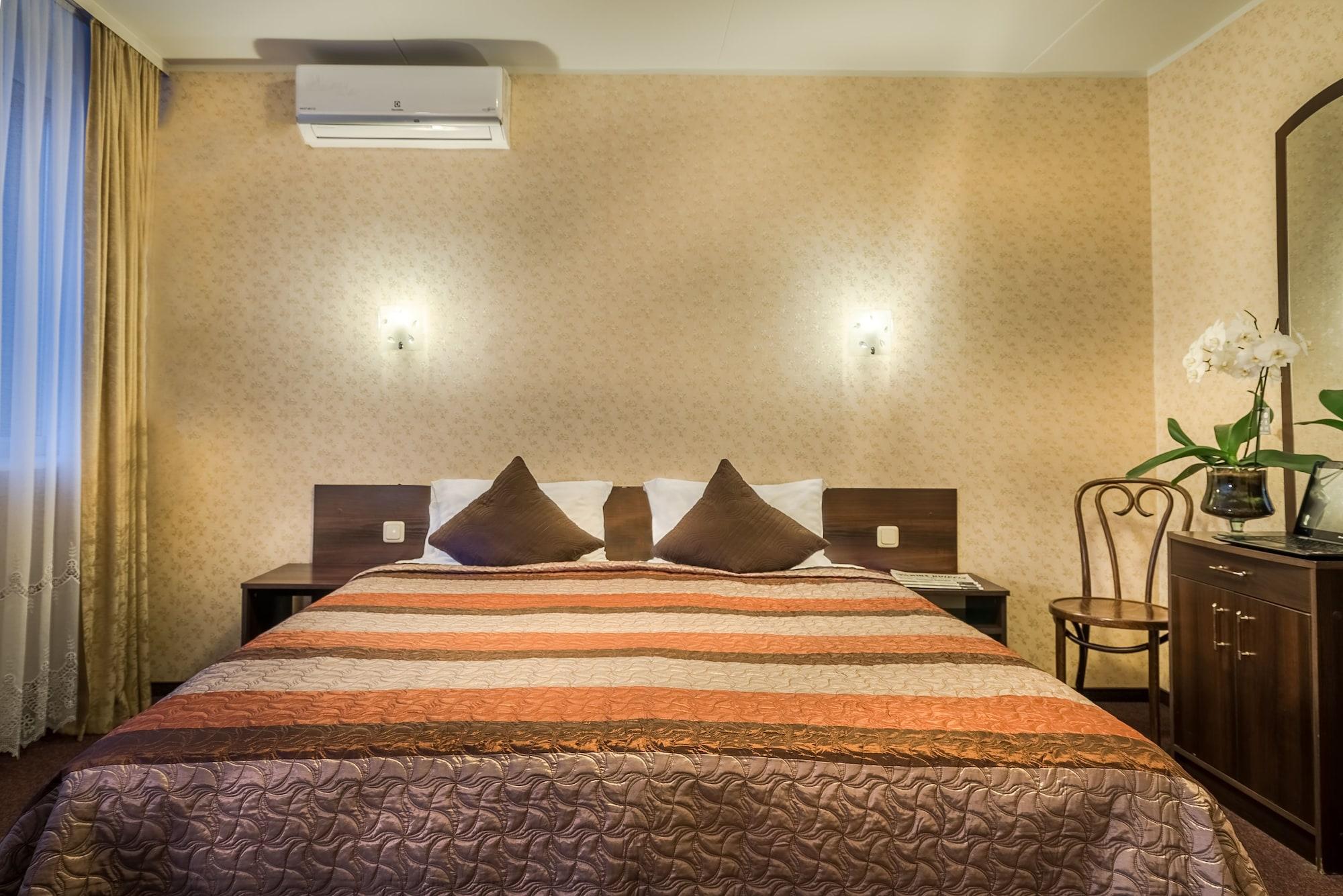 Hotel Zemaites VNO Esterno foto