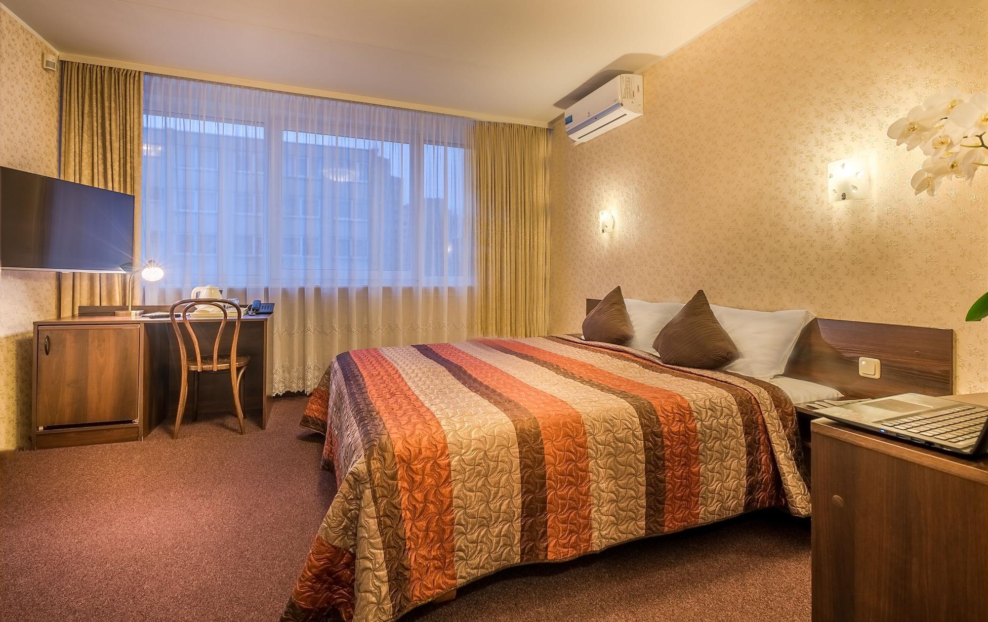Hotel Zemaites VNO Esterno foto